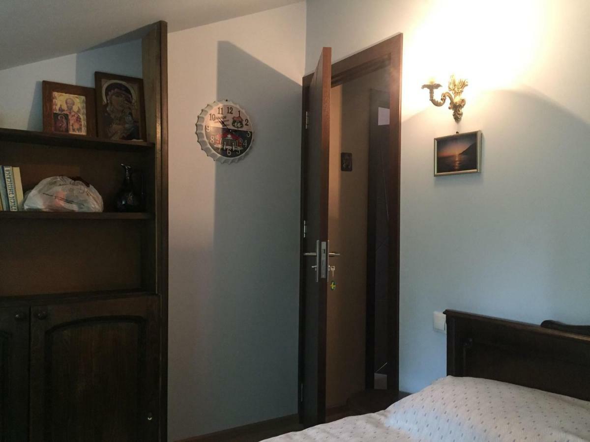 Nino'S Veranda Apartment Τελάβι Εξωτερικό φωτογραφία
